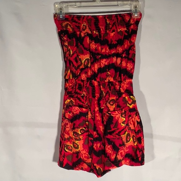 Gold Drama Women Romper - Picture 2 of 5